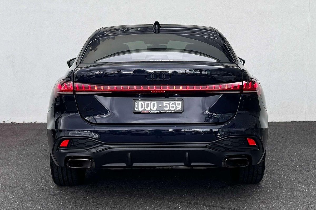 2025 Audi A5 TFSI 150kW S line B10