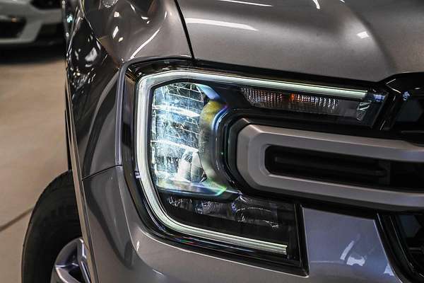 2024 Ford Everest Ambiente  2.0L