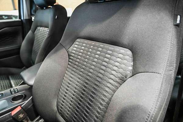 2024 Ford Everest Ambiente  2.0L