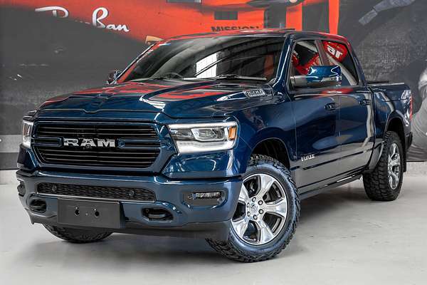2024 RAM 1500 Laramie Sport RamBox DT 4X4 SWB