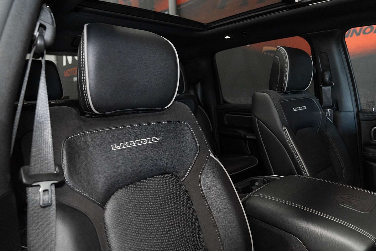 2024 RAM 1500 Laramie Sport RamBox DT 4X4 SWB