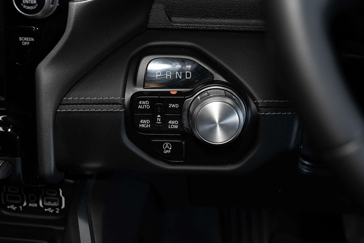 2024 RAM 1500 Laramie Sport RamBox DT 4X4 SWB
