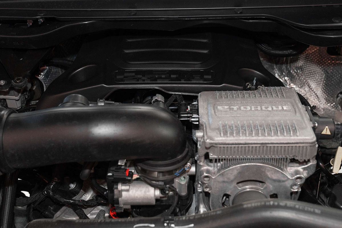 2024 RAM 1500 Laramie Sport RamBox DT 4X4 SWB