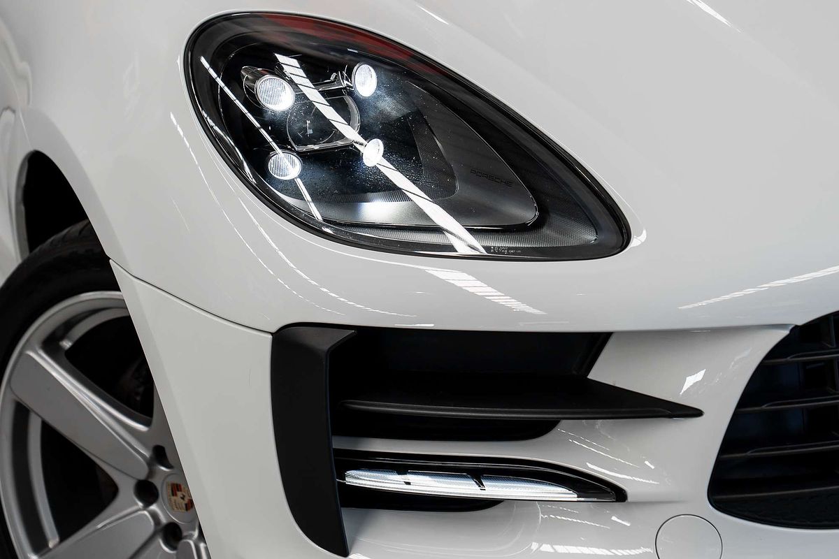 2020 Porsche Macan  95B
