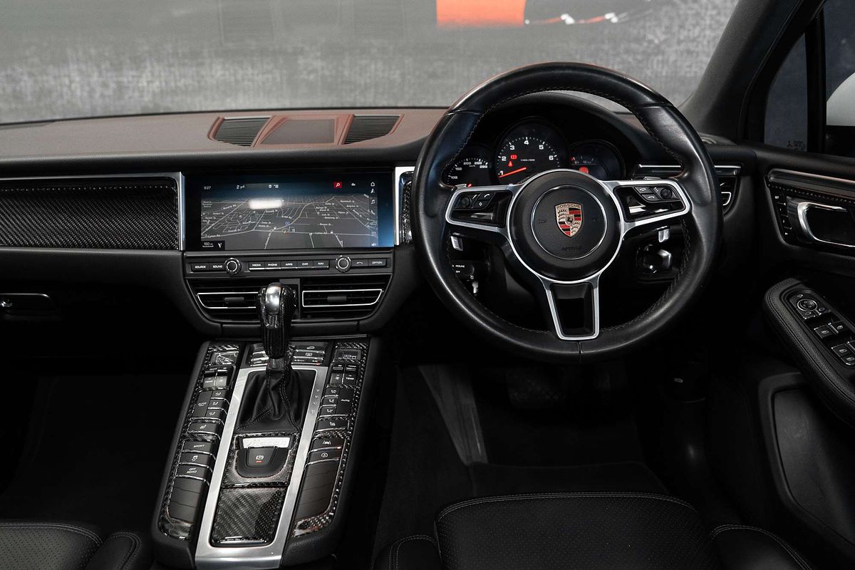 2020 Porsche Macan  95B