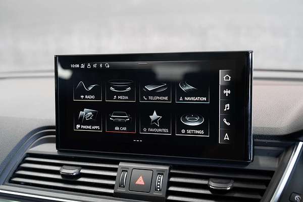 2023 Audi Q5 55 TFSI e S line FY