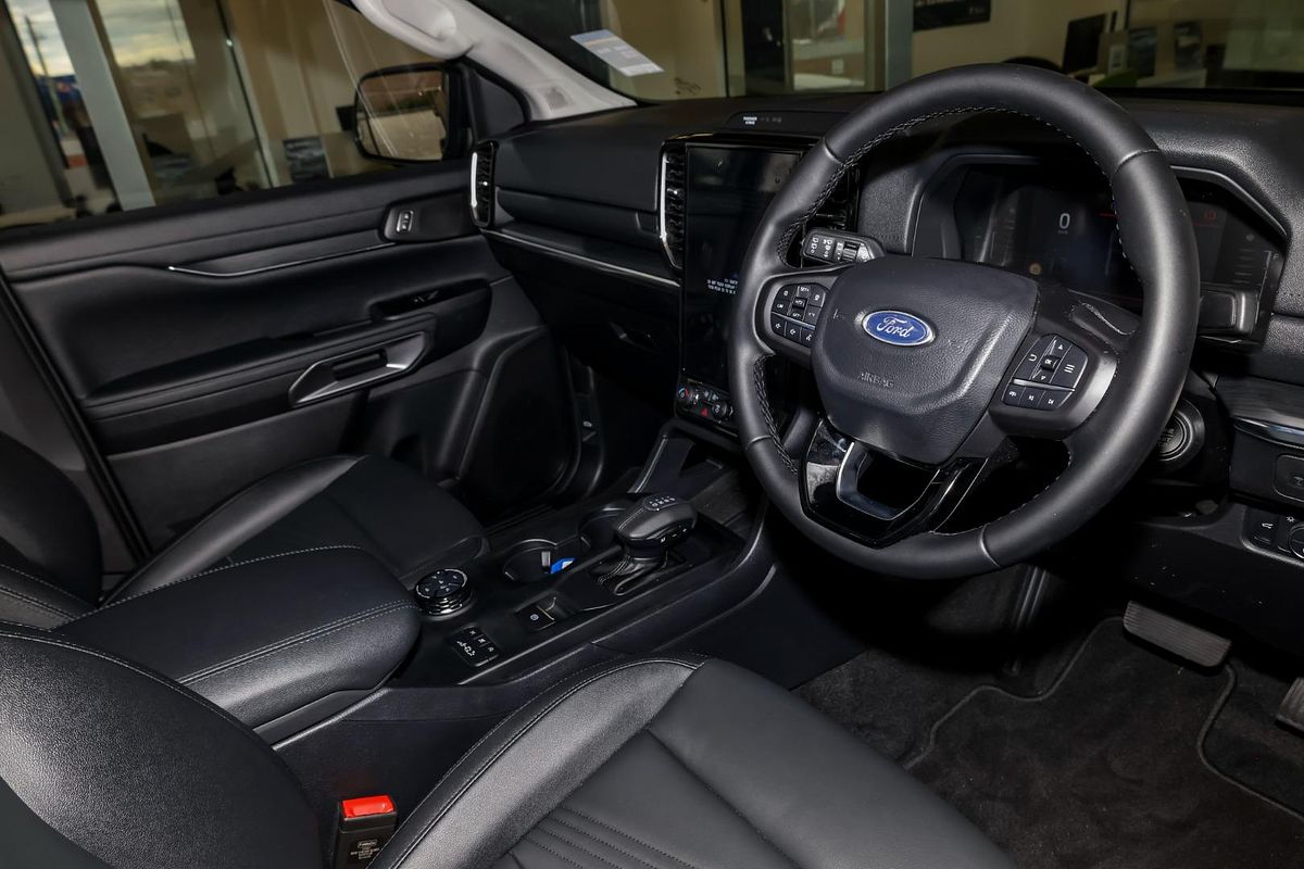 2025 Ford Everest Trend 2.0L