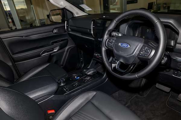 2025 Ford Everest Trend 2.0L