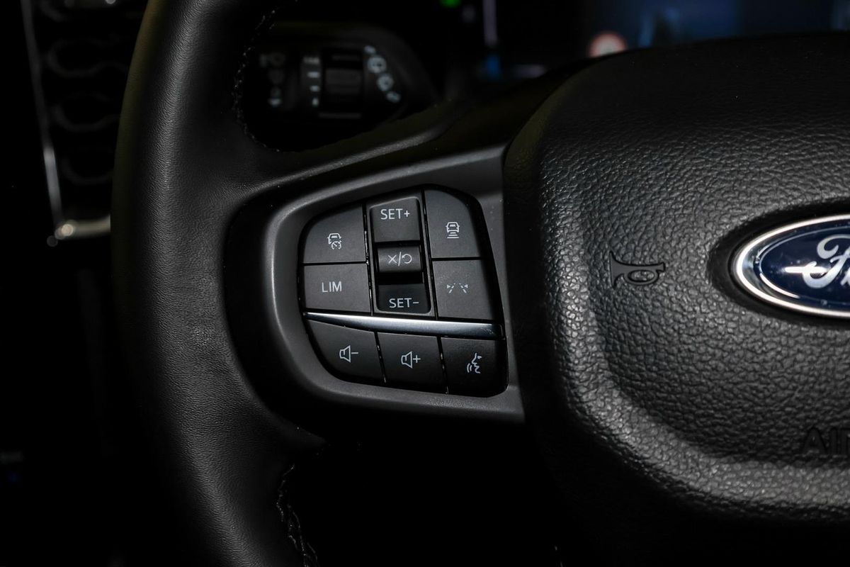 2025 Ford Everest Trend 2.0L