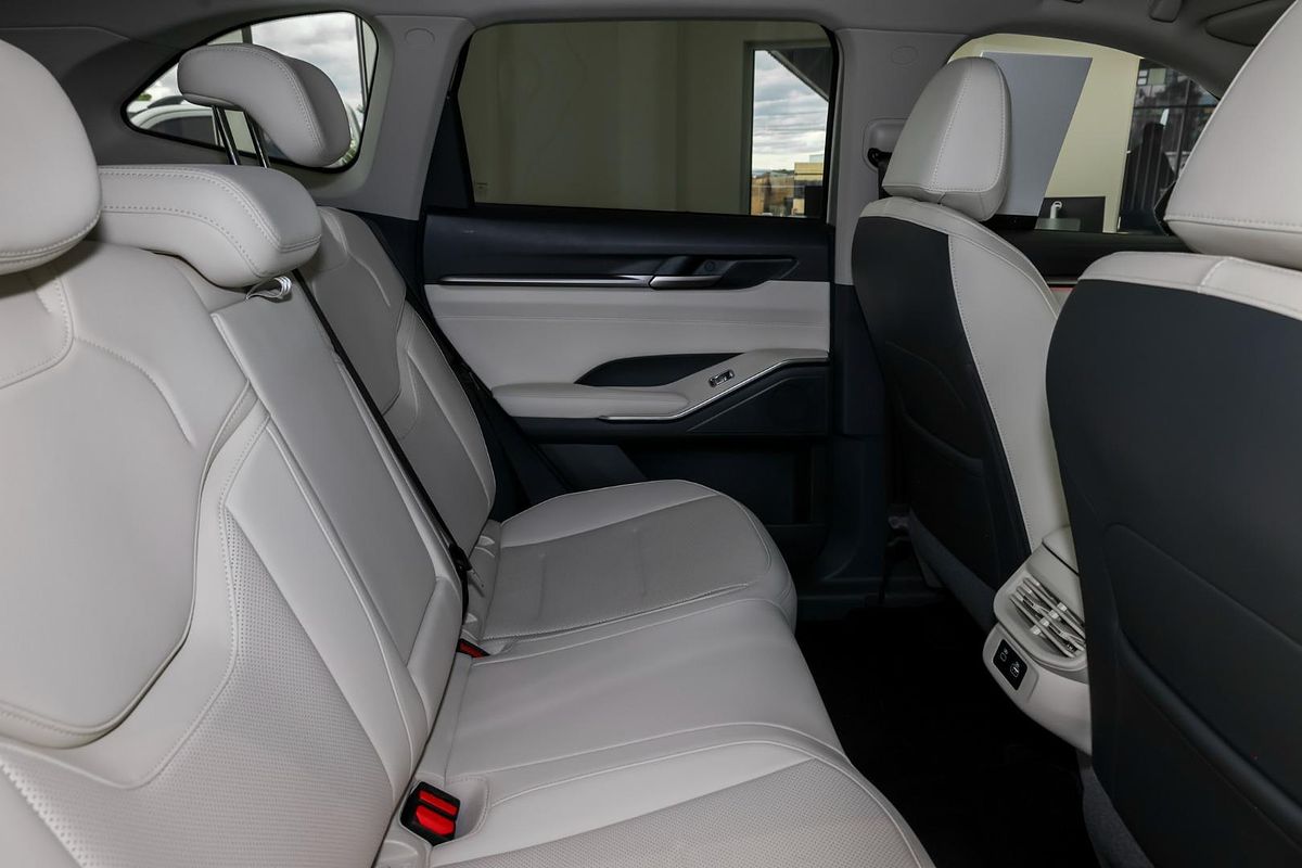 2025 GWM Haval H6 Ultra Hybrid B01