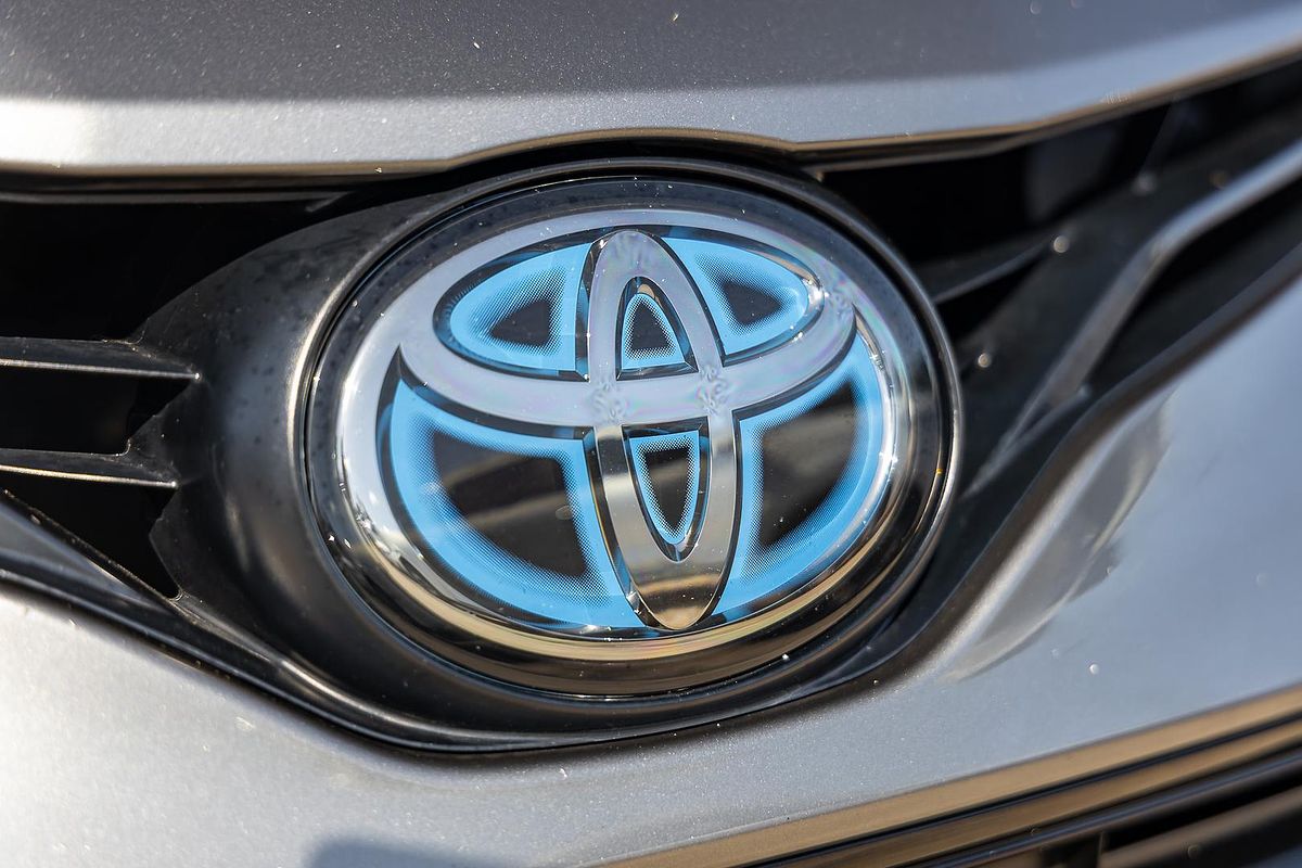2024 Toyota Camry Ascent AXVH70R