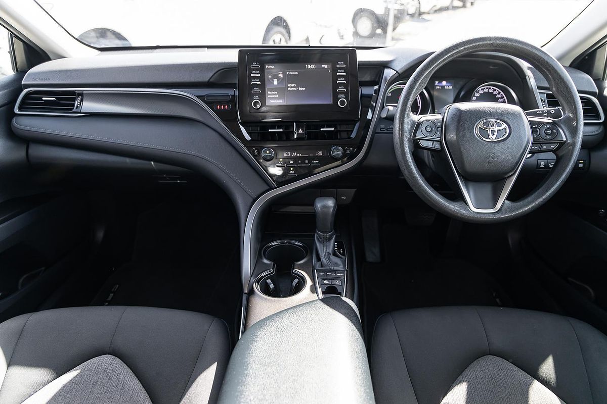 2024 Toyota Camry Ascent AXVH70R