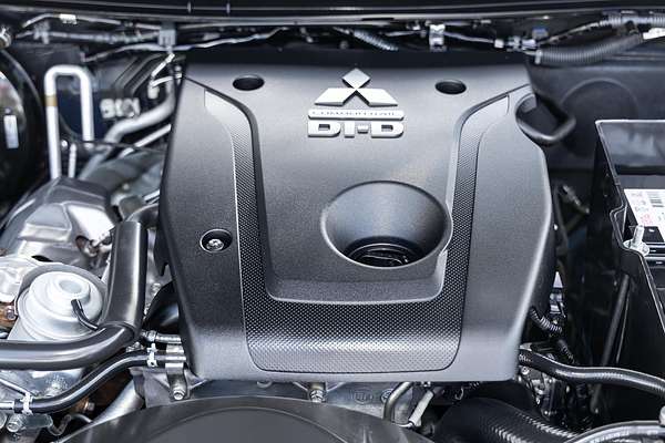 2020 Mitsubishi Pajero Sport Exceed QF