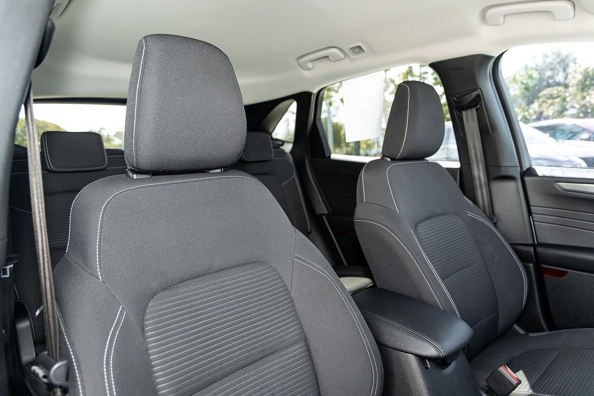 2021 Ford Escape ST-Line ZH