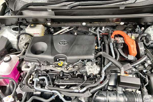 2024 Toyota RAV4 XSE AXAH54R