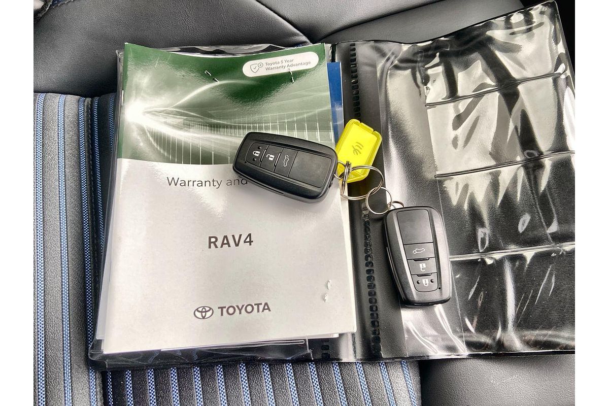 2024 Toyota RAV4 XSE AXAH54R