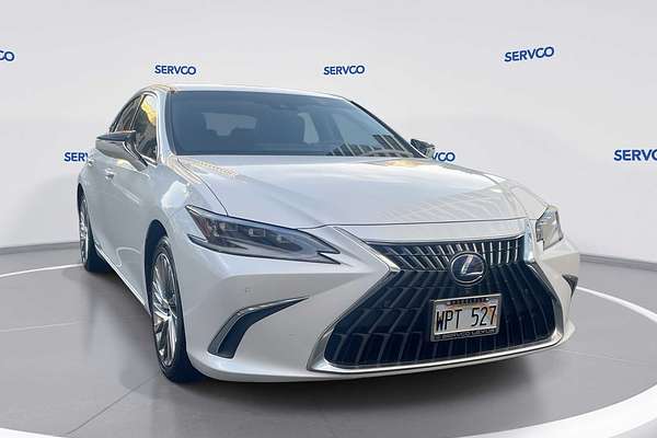 2022 Lexus ES Ultra Luxury