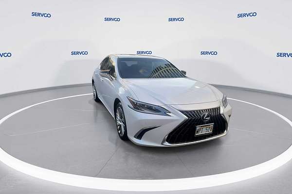 2022 Lexus ES Ultra Luxury