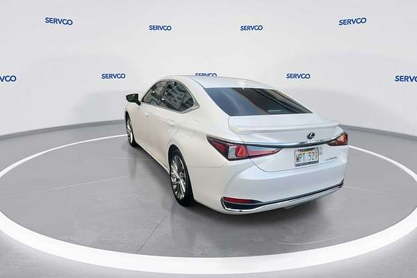 2022 Lexus ES Ultra Luxury