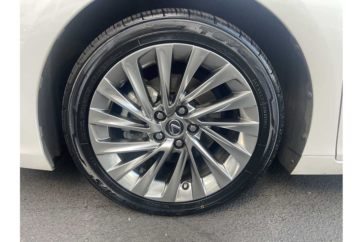 2022 Lexus ES Ultra Luxury