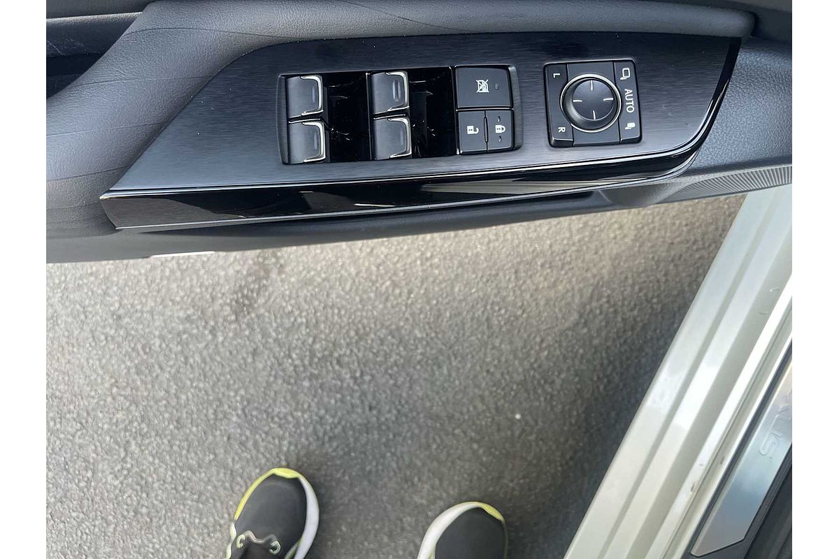 2022 Lexus ES Ultra Luxury