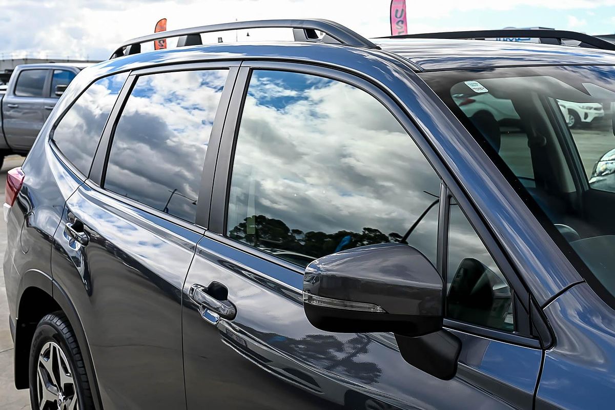 2023 Subaru Forester 2.5i 50 Years Edition S5