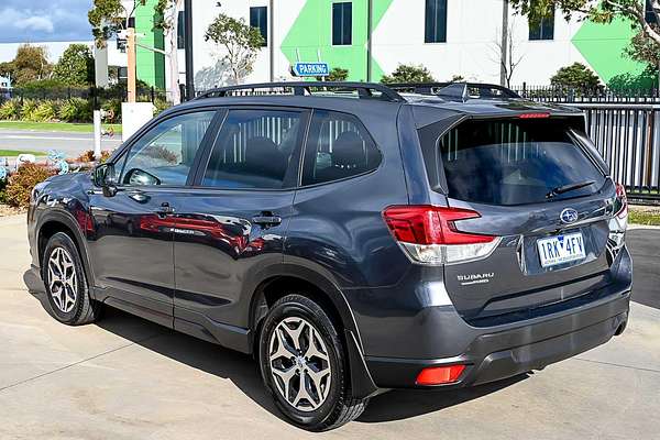2023 Subaru Forester 2.5i 50 Years Edition S5