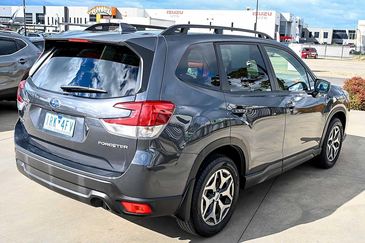 2023 Subaru Forester 2.5i 50 Years Edition S5