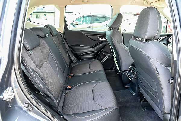 2023 Subaru Forester 2.5i 50 Years Edition S5
