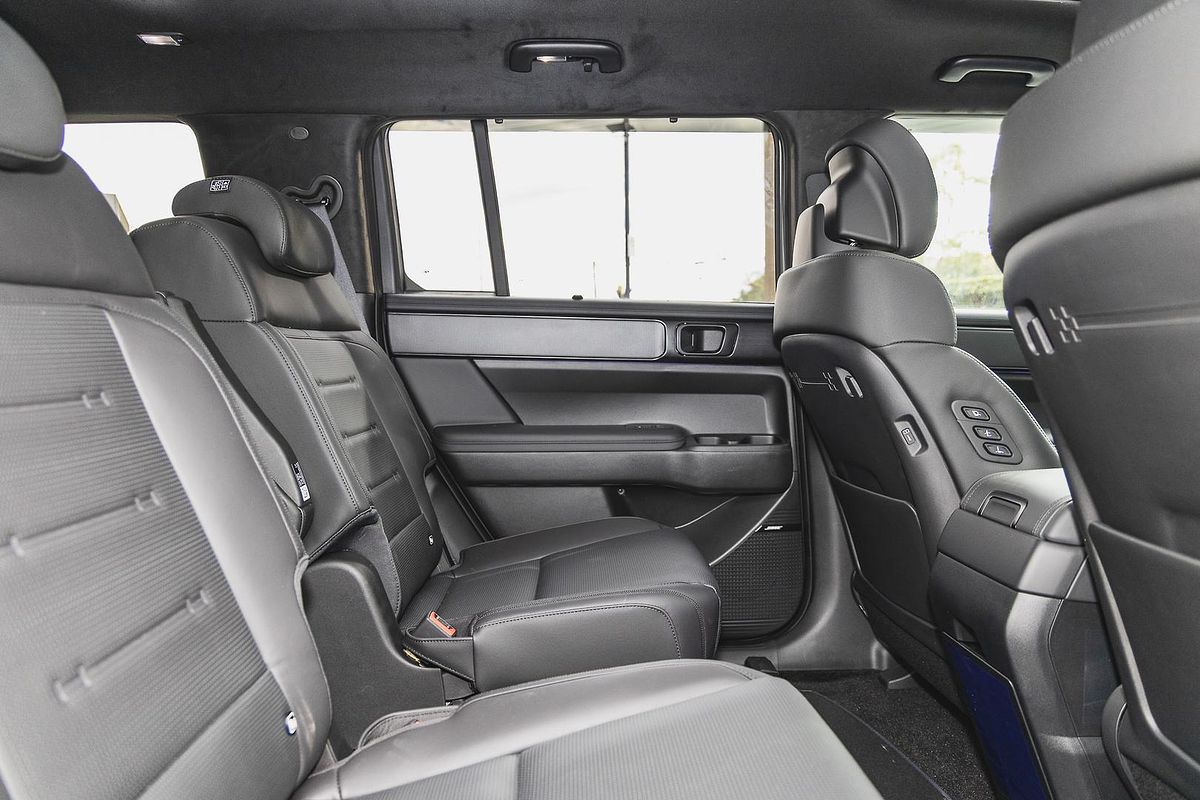 2024 Hyundai Santa Fe Hybrid Calligraphy MX5.V1