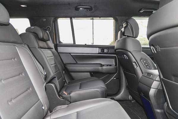 2024 Hyundai Santa Fe Hybrid Calligraphy MX5.V1