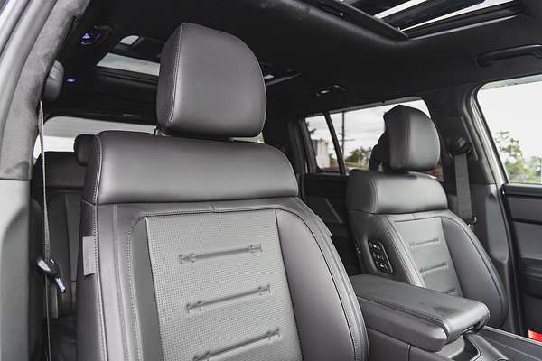 2024 Hyundai Santa Fe Hybrid Calligraphy MX5.V1