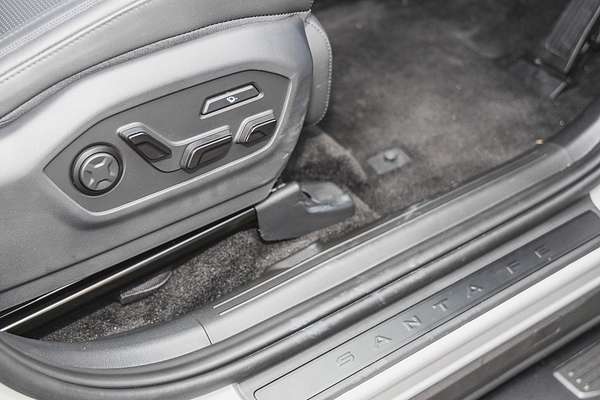 2024 Hyundai Santa Fe Hybrid Calligraphy MX5.V1