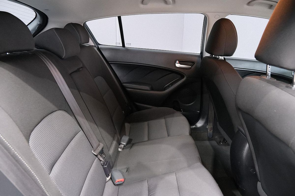 2017 Kia Cerato S YD
