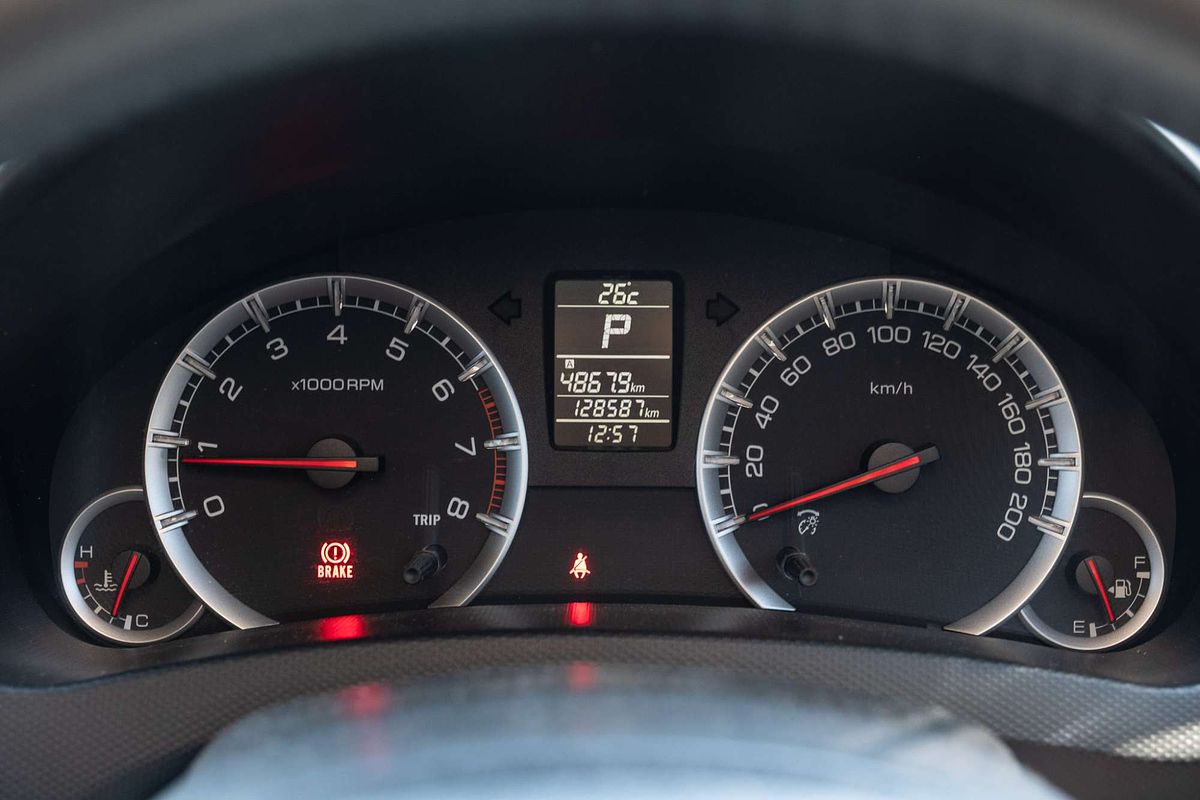 2014 Suzuki Swift GL Navigator FZ