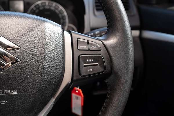 2014 Suzuki Swift GL Navigator FZ