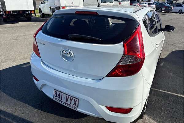 2015 Hyundai Accent Active RB3