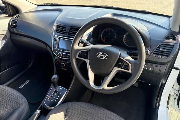 2015 Hyundai Accent Active RB3