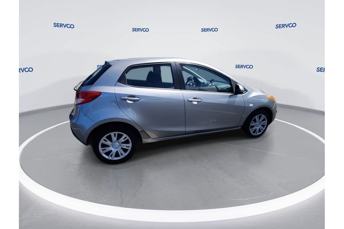 2014 Mazda 2 Sport