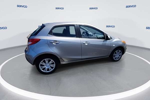 2014 Mazda 2 Sport