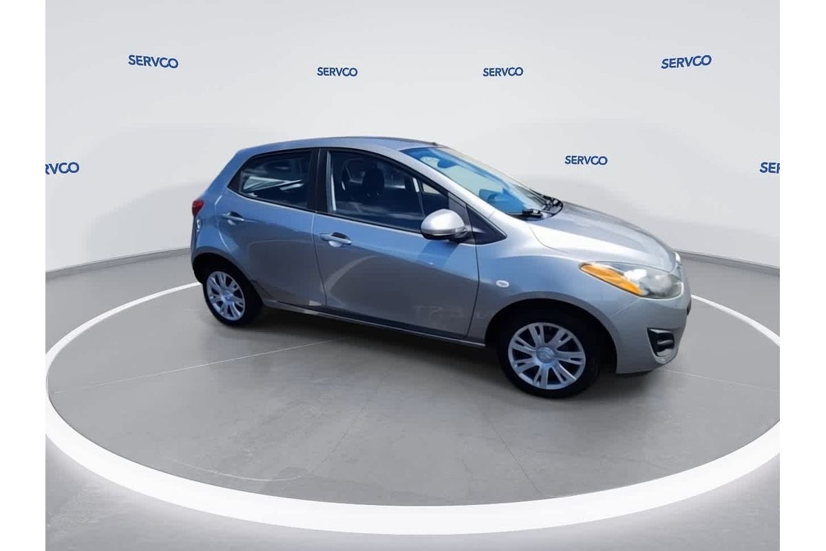2014 Mazda 2 Sport