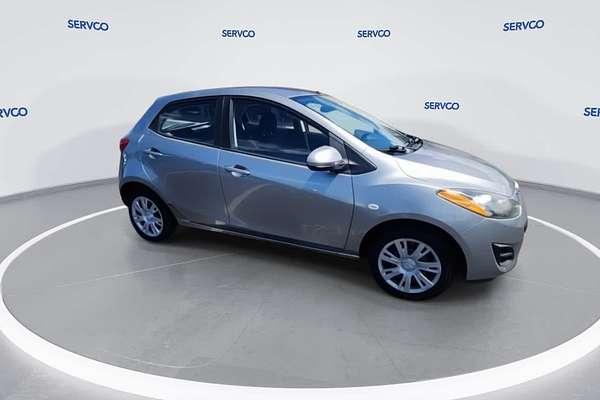 2014 Mazda 2 Sport