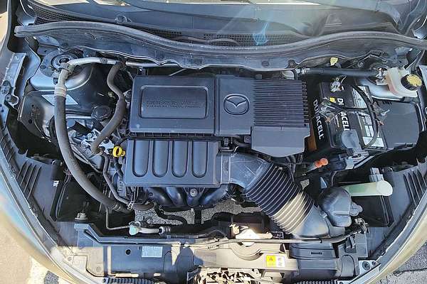 2014 Mazda 2 Sport