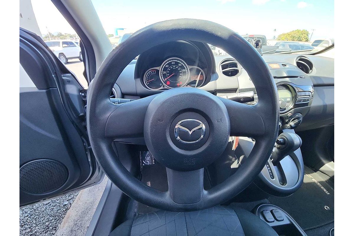 2014 Mazda 2 Sport