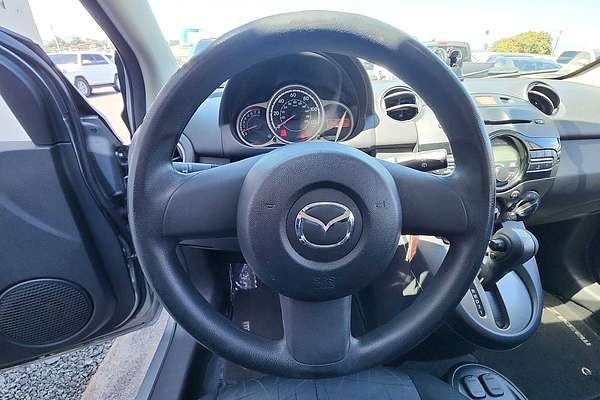 2014 Mazda 2 Sport