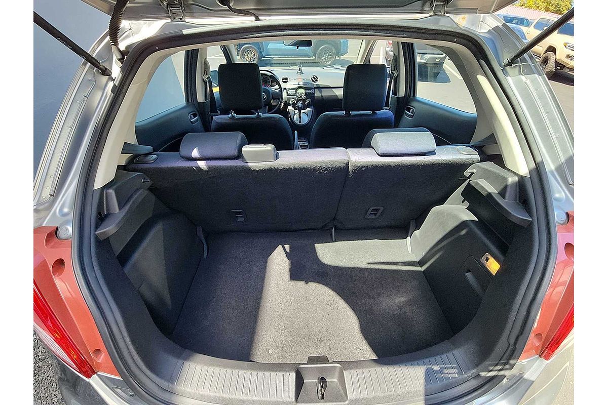 2014 Mazda 2 Sport