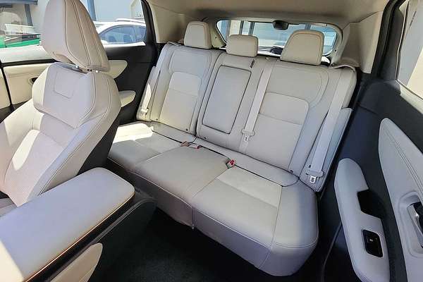 2023 Nissan Ariya EVOLVE+