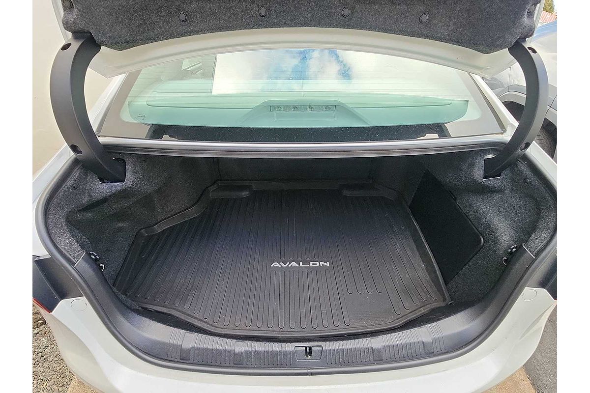 2016 Toyota Avalon Limited