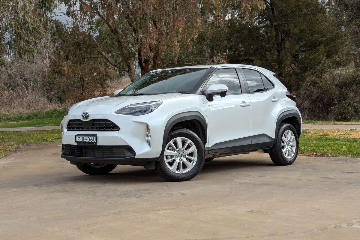 2024 Toyota Yaris Cross GX