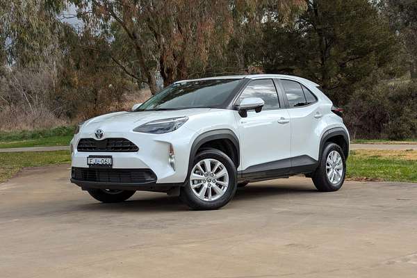2024 Toyota Yaris Cross GX